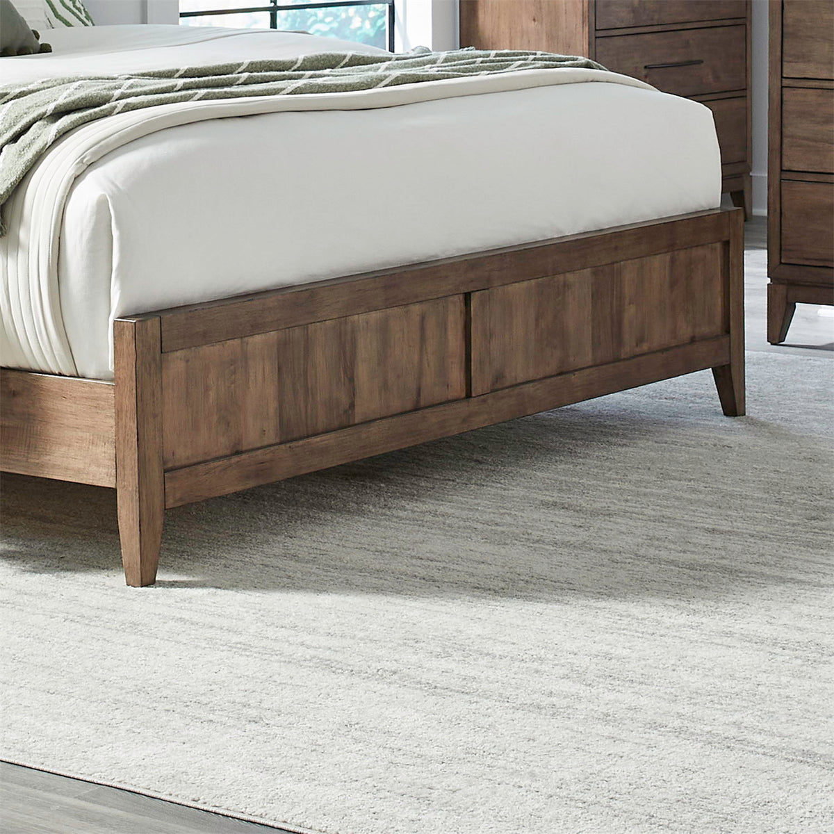 Shaker Lakes - Queen Panel Footboard - Harvest Brown