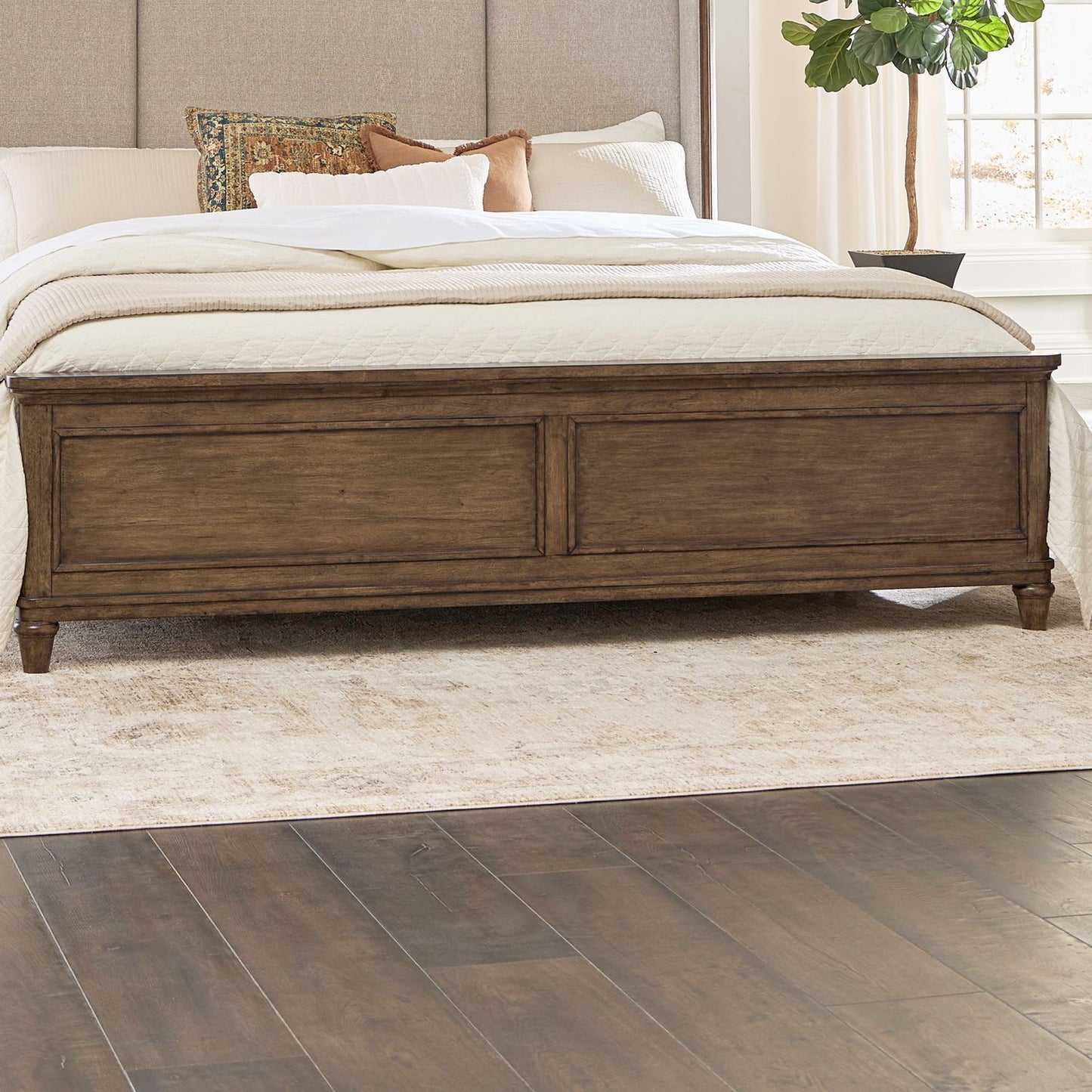 Harrison Heights - Queen Panel Footboard - Sienna